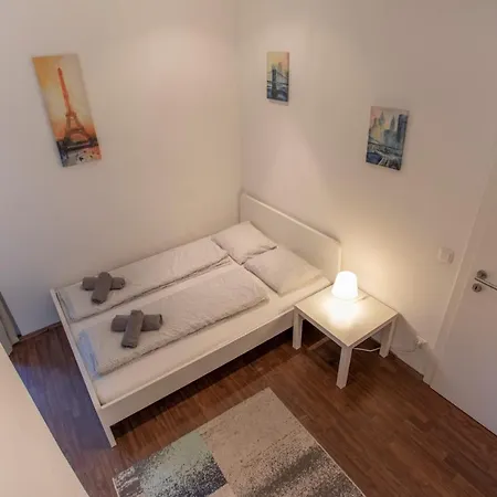 City Center Duplex I 24h Self-check-in Appartamento *